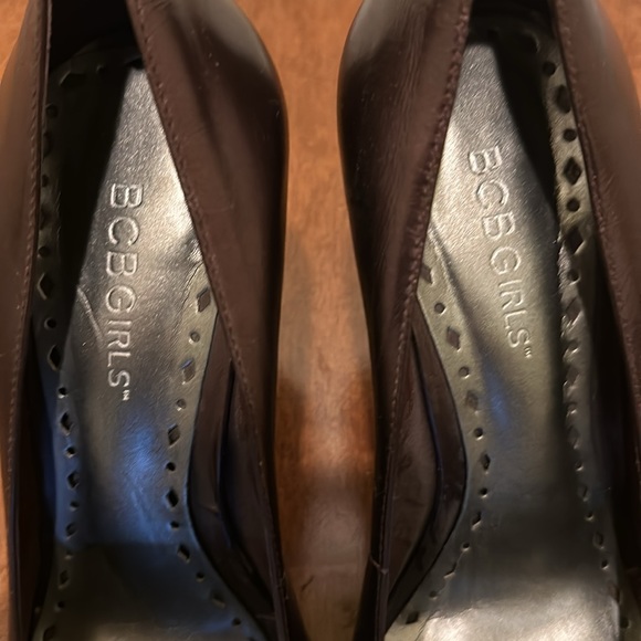 BCBG sexy open toe heels - Picture 2 of 6